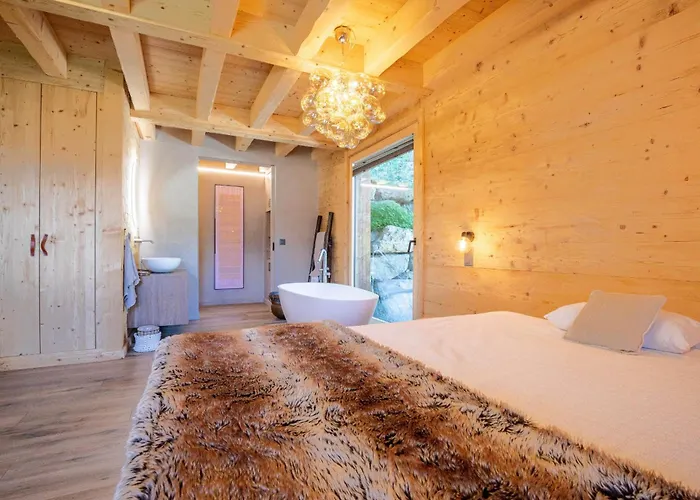 Base Camp Cosy 4 Personnes Chalet *